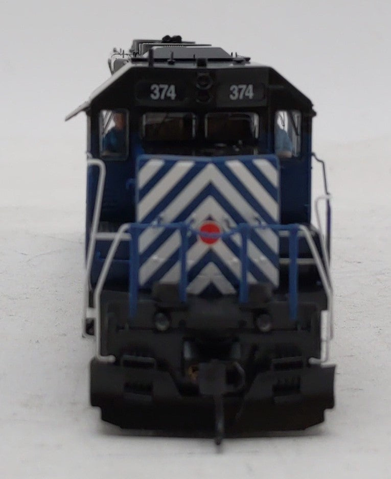 Walthers 920-48064 HO MRL SD45 Diesel Locomotive #374 - Standard DC