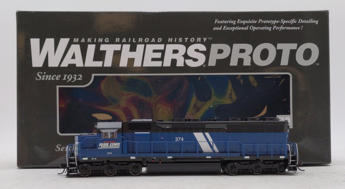 Walthers 920-48064 HO MRL SD45 Diesel Locomotive #374 - Standard DC