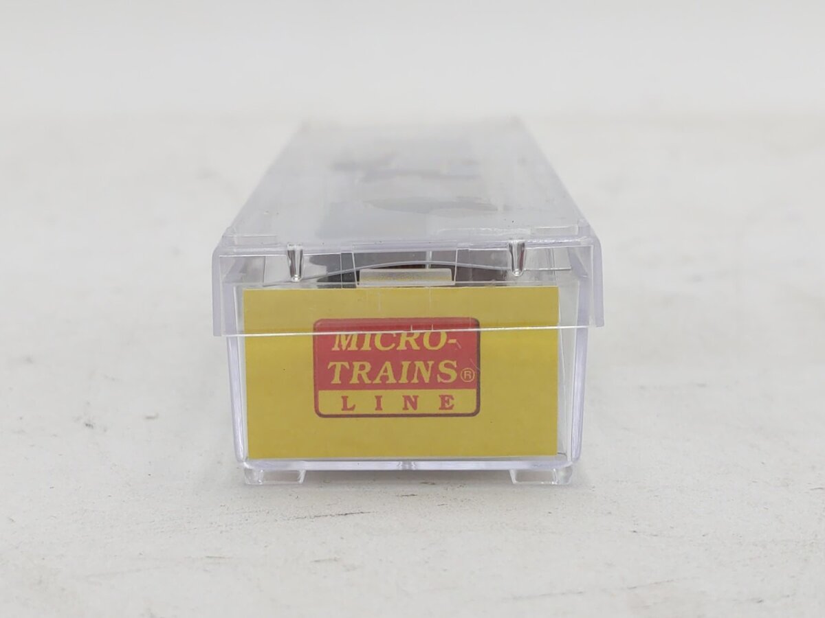 Micro-Trains 50700662 Z Western Pacific 50' Boxcar Feather #55906