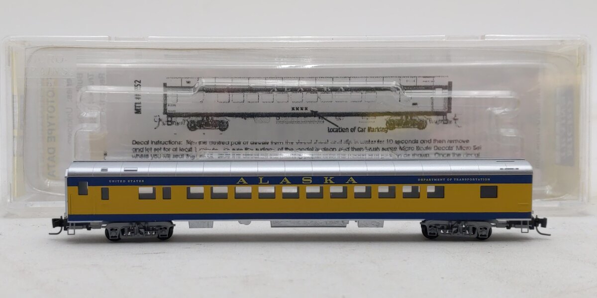 Micro-Trains 55200040 Z Alaska Railroad 83' Lightweight Smoothside Coach Car