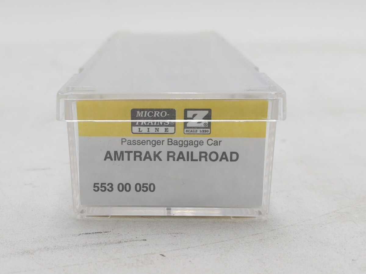 Micro-Trains 55300050 Z Amtrak 70' Lightweight Smoothside Baggage Car