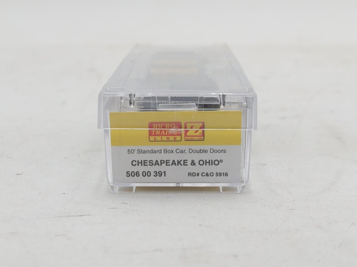 Micro-Trains 50600391 Z Chesapeake & Ohio 50' Standard Double Door Box Car #5916