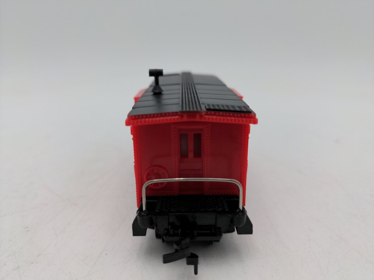 Model Power 8244 HO Scale Southern Caboose # T-62