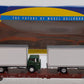 Athearn 92329 HO Scale BNSF 60' Flat Car w/2 Box Trucks #584946