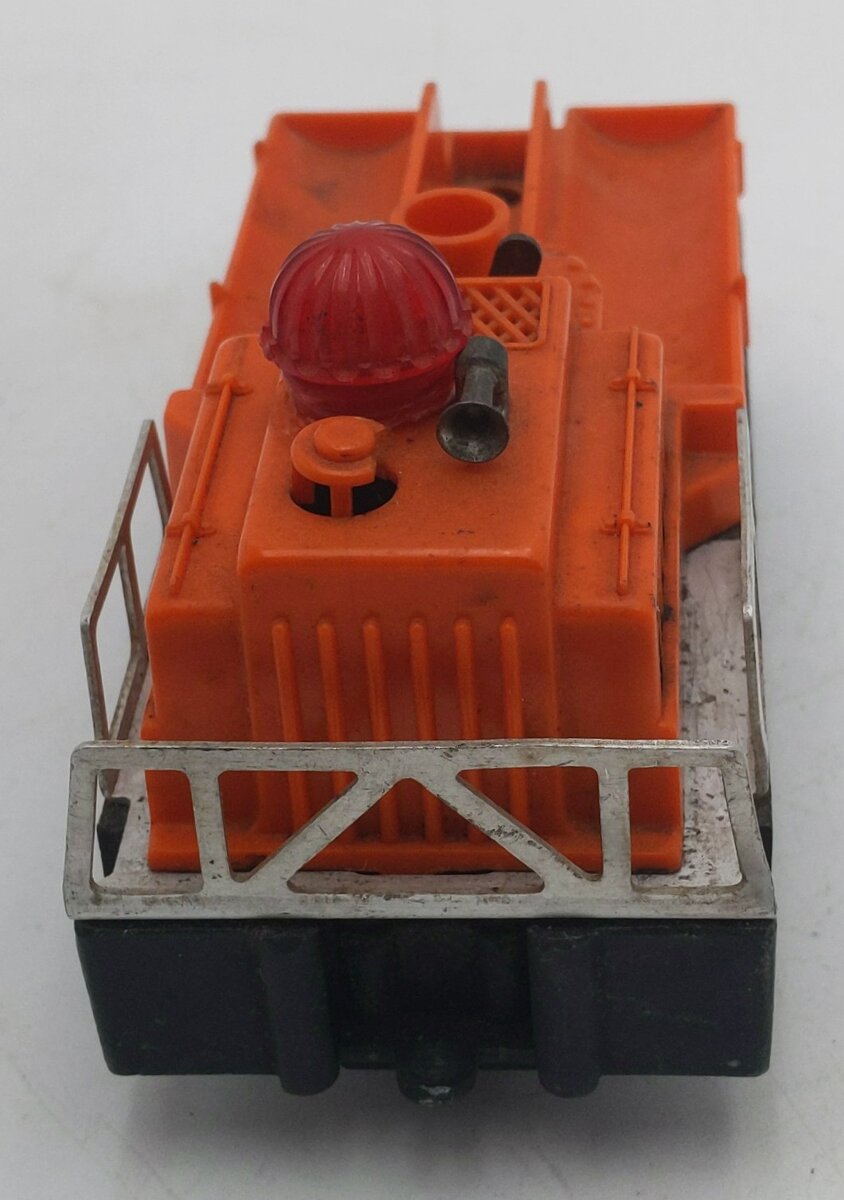 Lionel 3927 O Vintage Postwar Motorized Track Cleaner Car #3927 VG