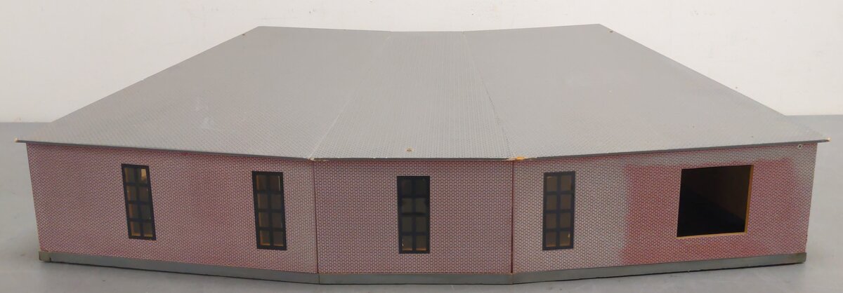 Scale University 1000 O Scale 5 Stall Wooden Roundhouse - Assembled VG