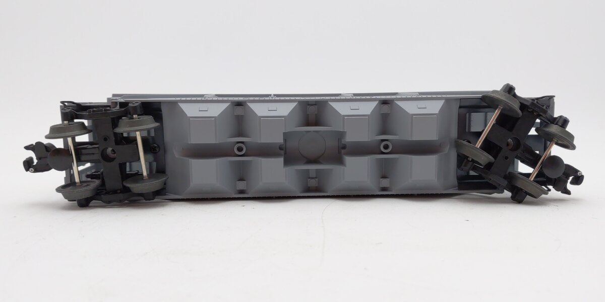 Lionel 6-19329 O Gauge Norfolk & Western 4-Bay Hopper #6446 with Coal Load NIB