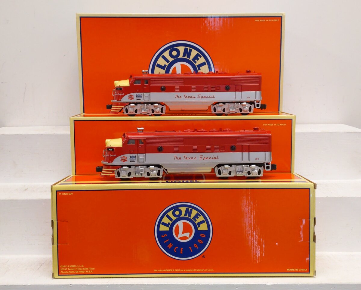 Lionel 6-81452 Texas Special Legacy Postwar-Inspired F3 AA Diesel Loco Set #201