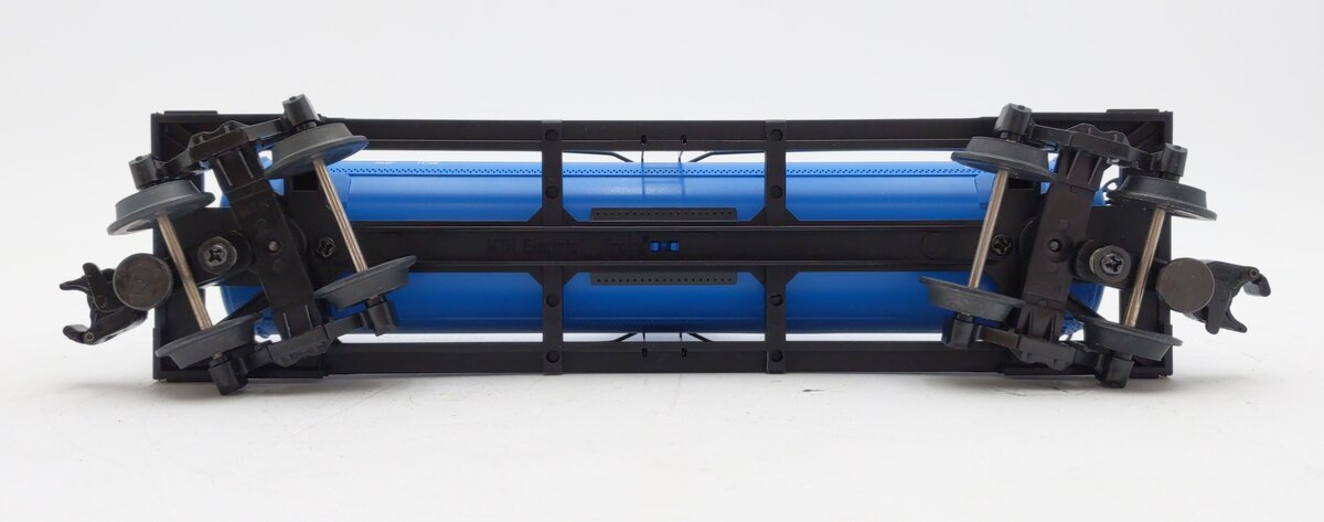 MTH 30-7305 O Gauge Conrail Semi-Scale Tank Car #5010