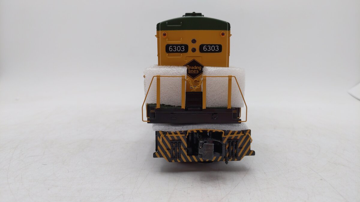 MTH 20-2780-3 Reading GE U30C Non-Powered Diesel Engine #6303