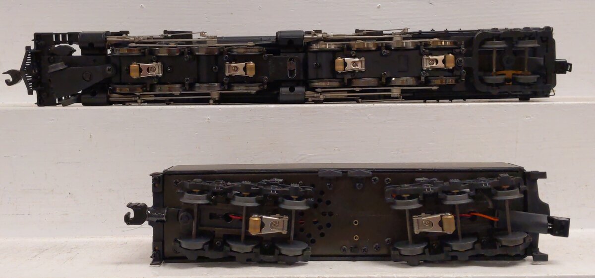 Lionel 6-28051 O Gauge B&O EM-1 2-8-8-4 Steam Locomotive