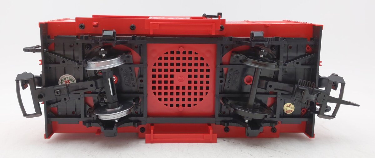 LGb 45352 G Scale Coca-Cola Boxcar W/Sound EX/Box