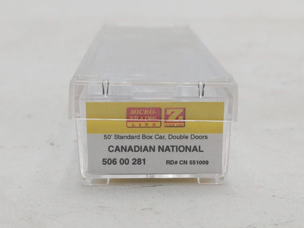 Micro-Trains 50600281 Z Canadian National 50' Double-Door Boxcar #551009