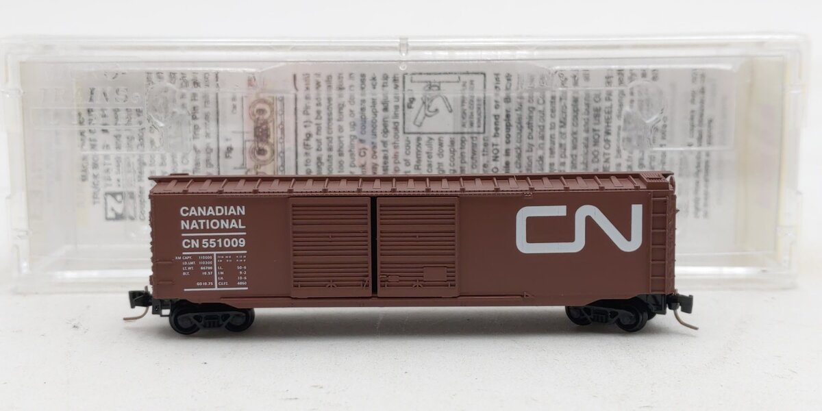 Micro-Trains 50600281 Z Canadian National 50' Double-Door Boxcar #551009