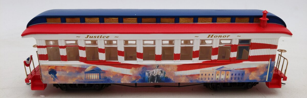 Hawthorne Village HO Spirit of America Passenger Car w/Transformer LN