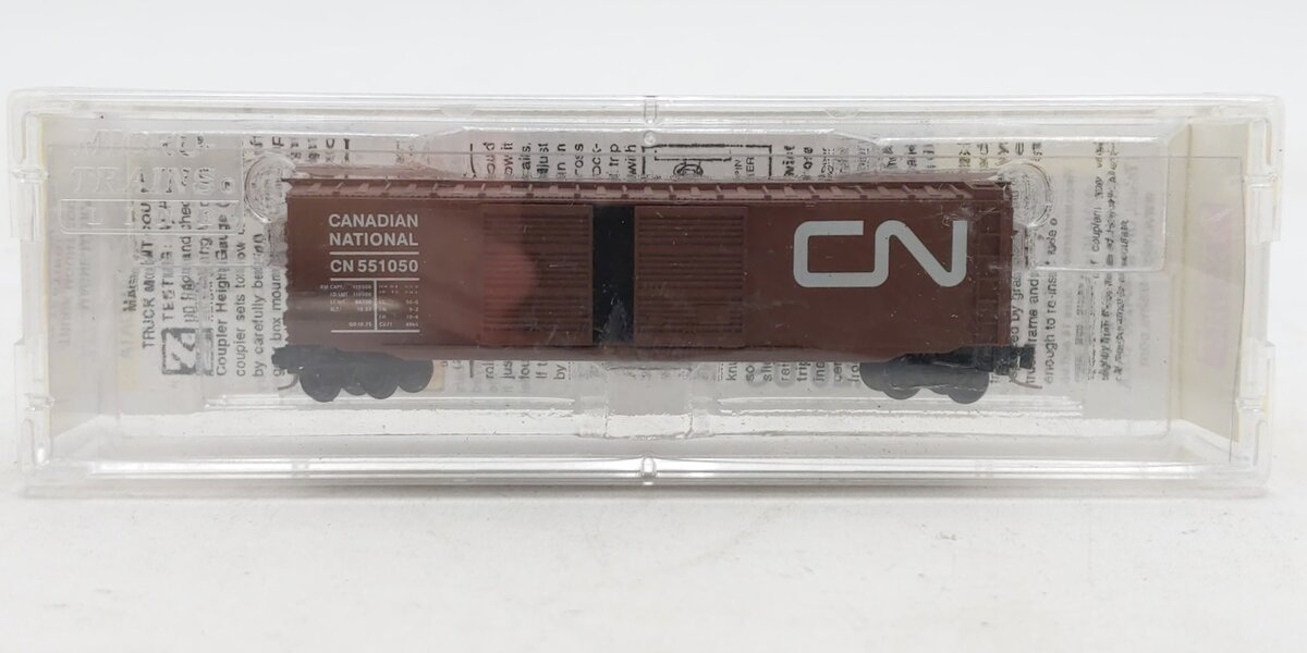 Micro-Trains 50600282 Z Canadian National 50' Double-Door Boxcar #551050