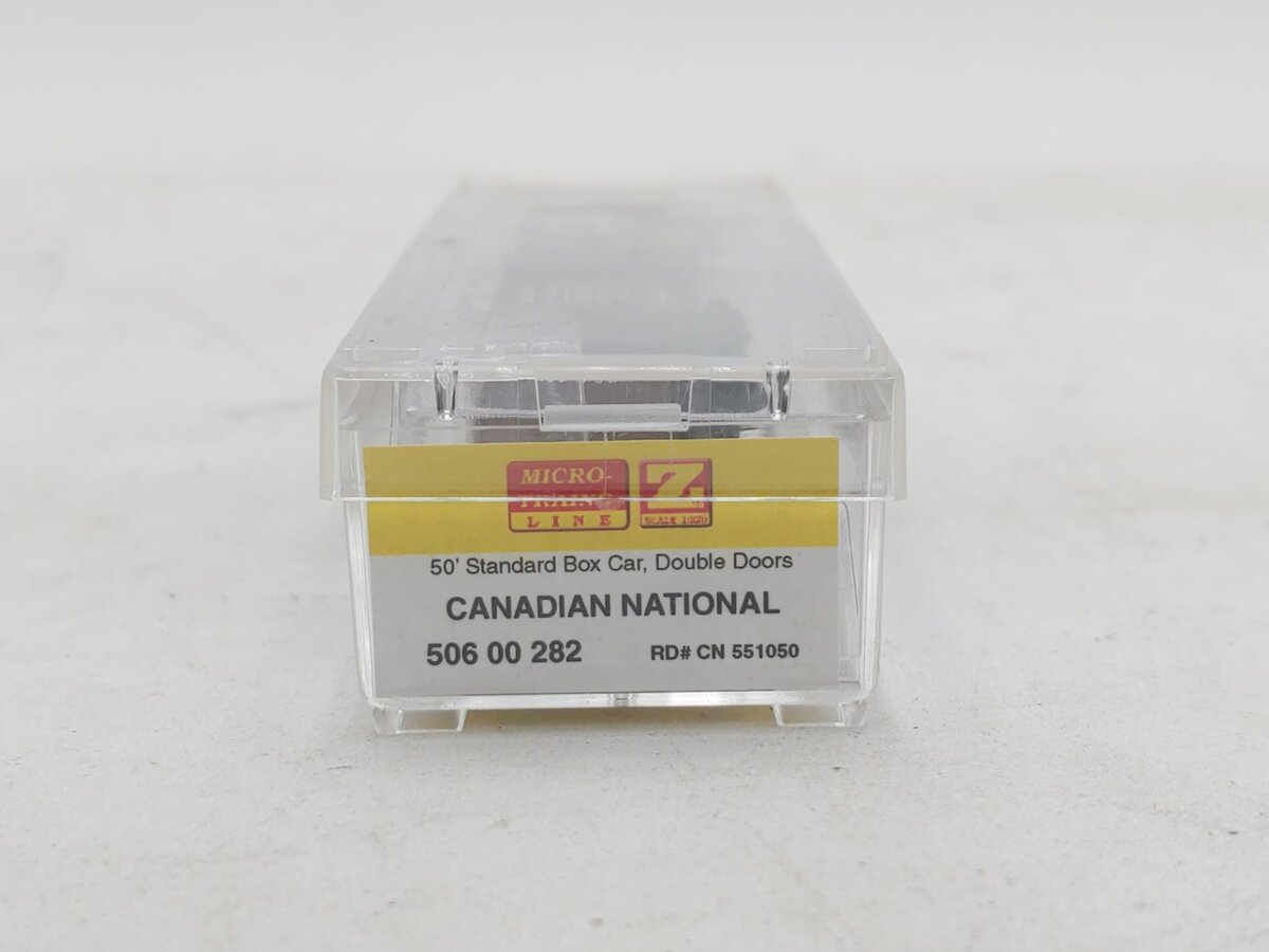 Micro-Trains 50600282 Z Canadian National 50' Double-Door Boxcar #551050