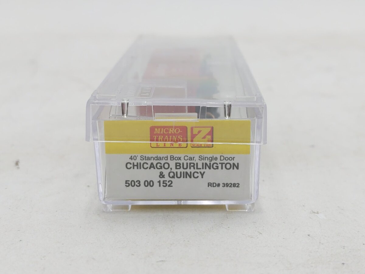 Micro-Trains 50300152 Z CB&Q 40' Single Door Box Car #39282