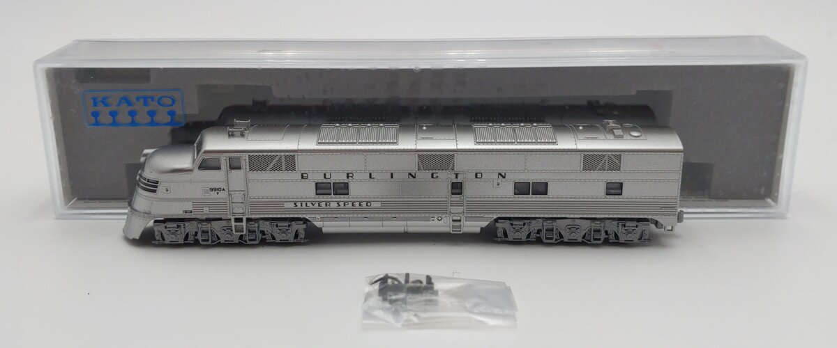 Kato 176-5401 N Chicago, Burlington & Quincy EMD E5A Diesel Locomotive #9910A