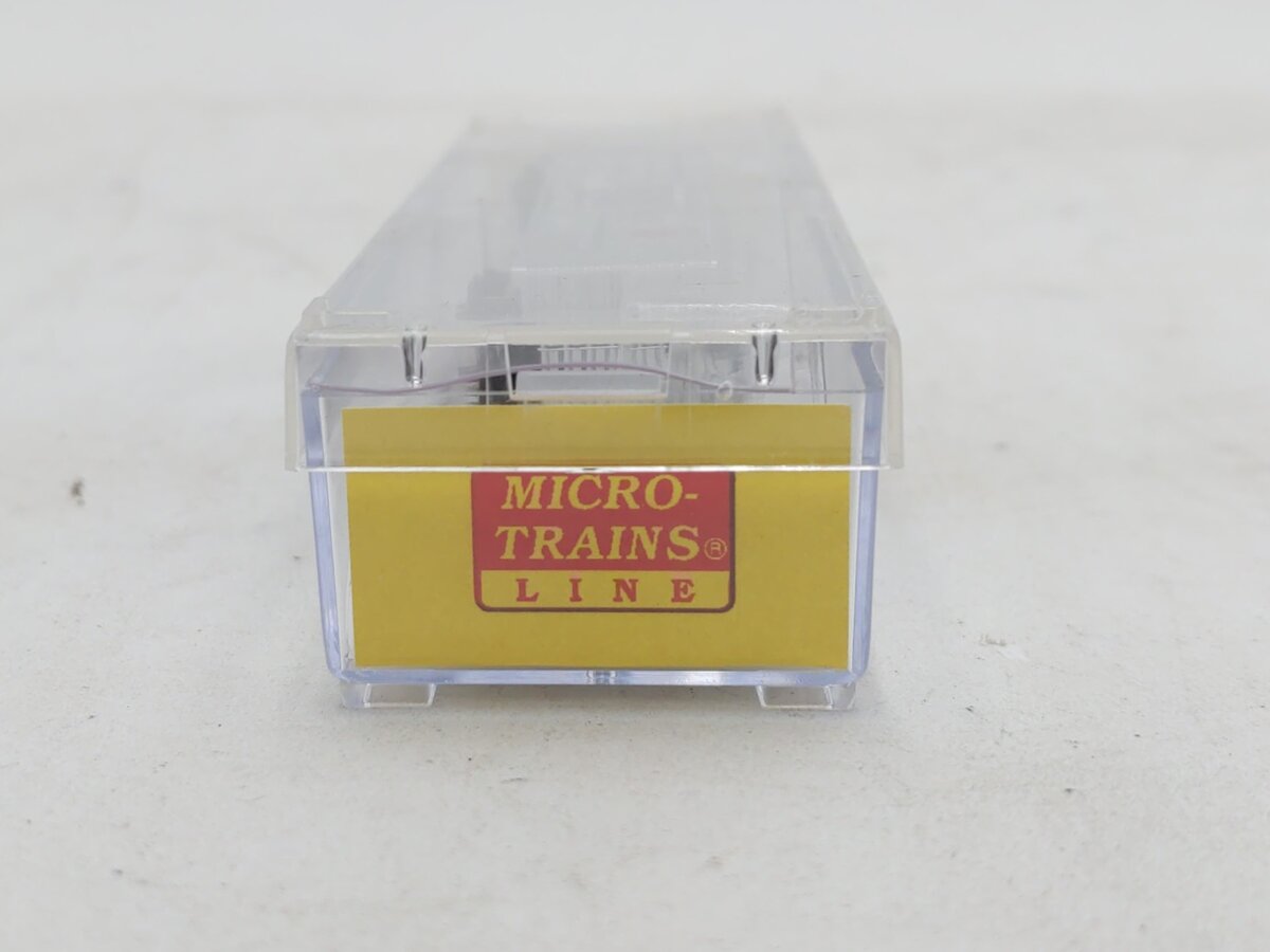 Micro-Trains 54800012 Z Northern Pacific 51' Riveted-Side Mechanical Reefer