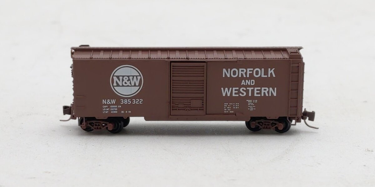 Micro-Trains 50000730 Z NW 40' Standard Single Door Box Car #385322