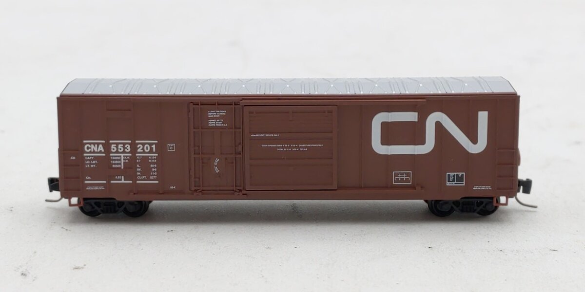 Micro-Trains 51200011 Z Scale Canadian National 50' Rib Side Box Car #553201