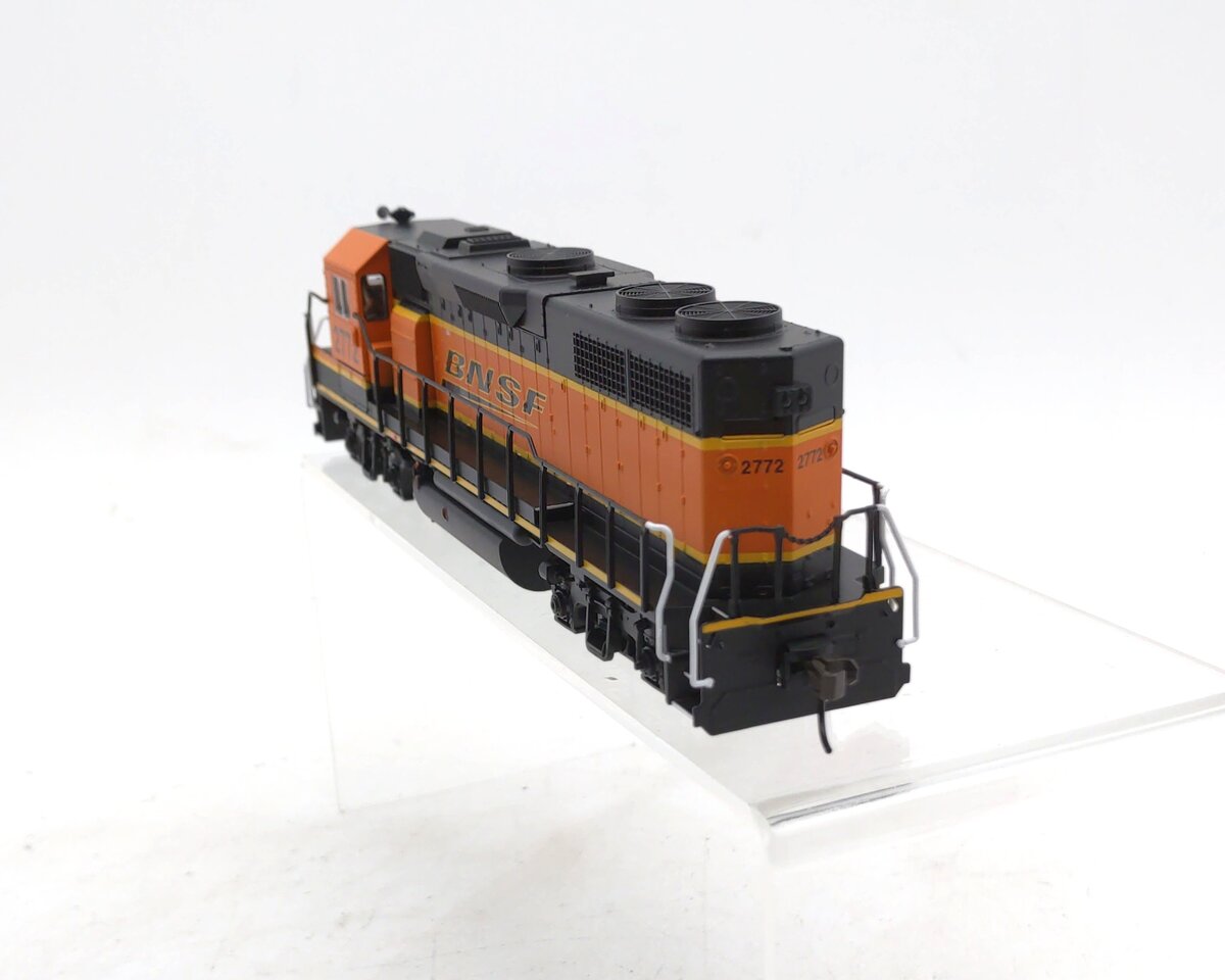 Atlas 10000486 HO Scale BNSF GP39-2 Phase 1  Diesel Locomotive #2772 w/o Sound
