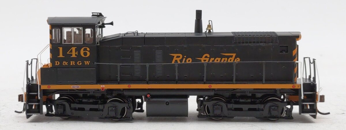 Athearn 98125 HO Denver & Rio Grande Western SW1000 Locomotive #146 (DCC Ready) LN/Box