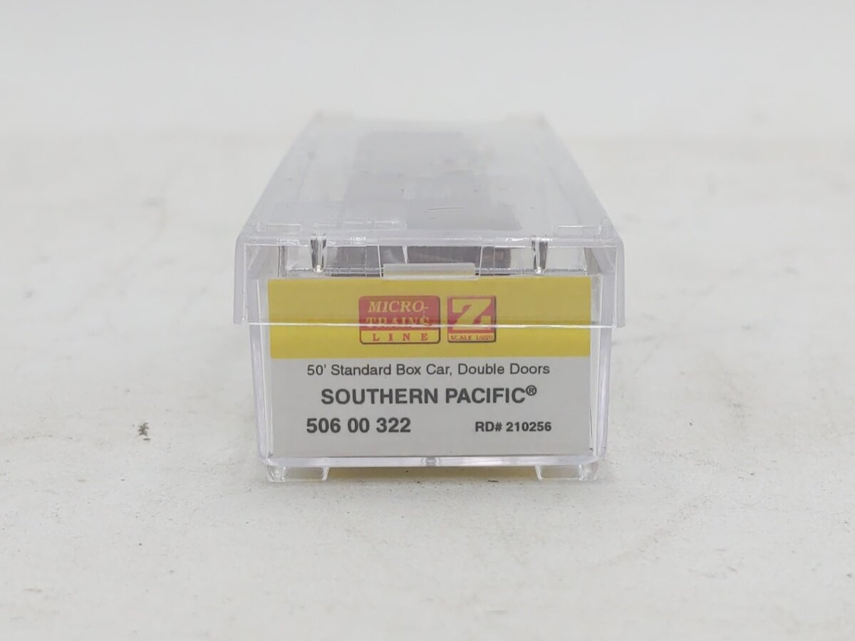 Micro-Trains 50600322 Z Southern Pacific 50' Standard Double Door Boxcar #210256