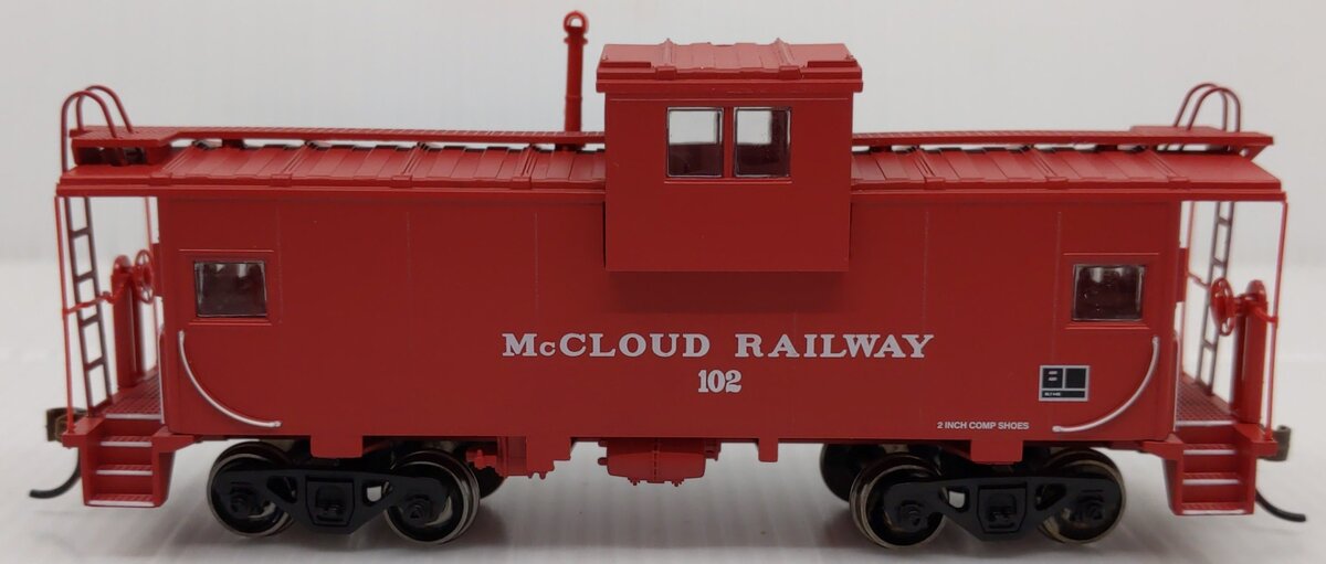 Roundhouse 90109 HO McCloud River Railroad Wide Vision Caboose #102