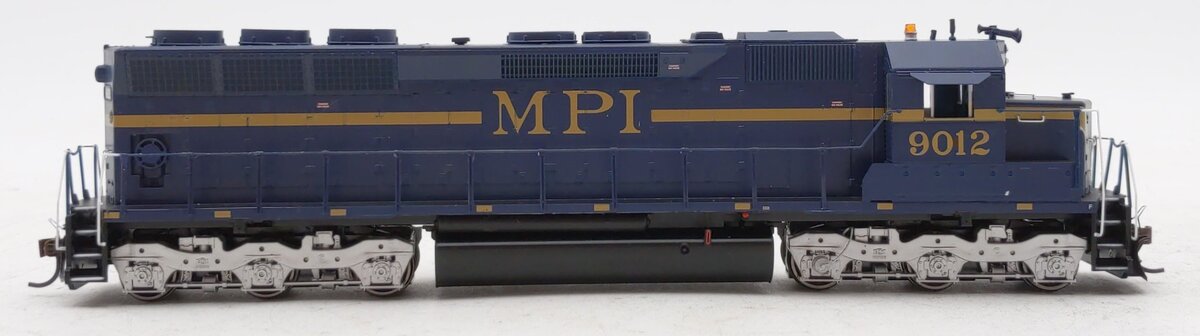 Athearn 98060 HO Motive Power International RTR SD45 Diesel #9012