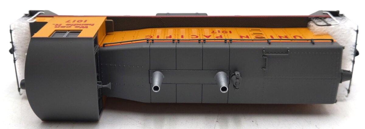 Broadway Limited 4755 HO Union Pacific EMD NW2 Diesel Engine #1017 w/ DCC & Snd