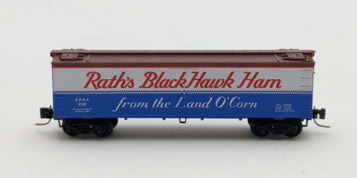 Micro-Trains 51800160 Z Rath's Black Hawk RPRX 40' Wood Reefer #208