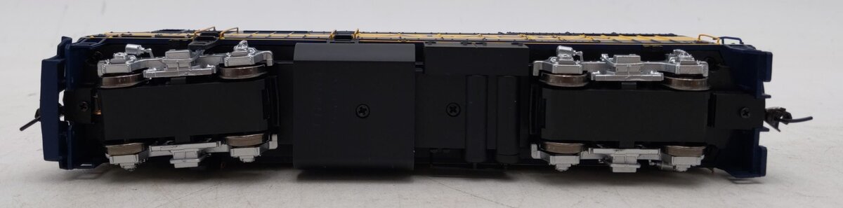 Walthers 910-19455 HO Alaska Railroad EMD F40PH Diesel Locomotive Sound/DCC #31