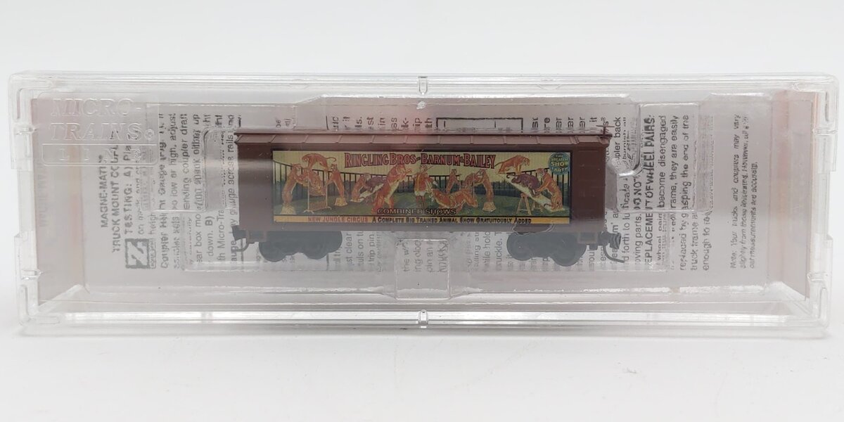 Micro-Trains 51500601 Z Scale Ringling Bros. 40' Double Sheathed Wood Box Car #1