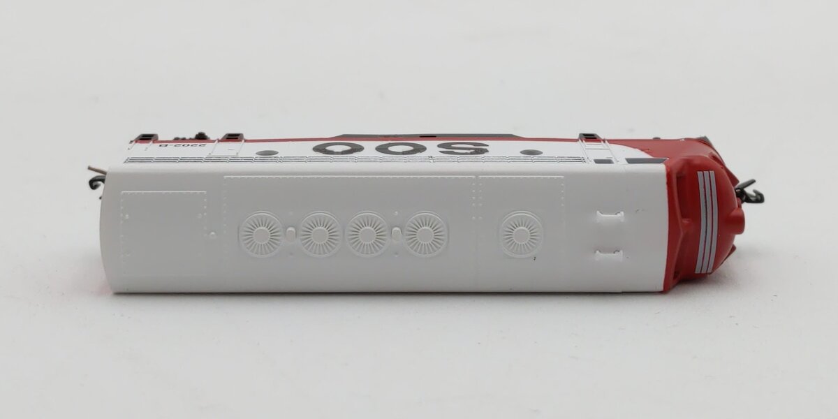 Micro-Trains 98001362 Z Soo Line EMD F7A - Standard DC #2202B