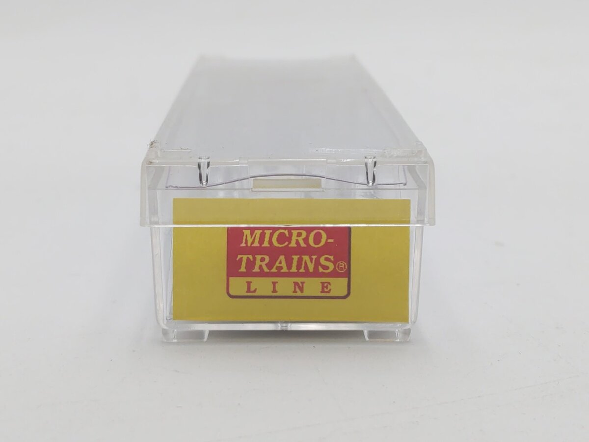 Micro-Trains 98002330 Z Scale Great Northern EMD F7B Diesel #2203C - Standard DC