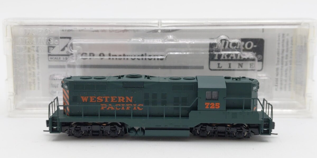 Micro-Trains 98201090 Z Western Pacific EMD GP9 Powered Diesel Locomotive #725