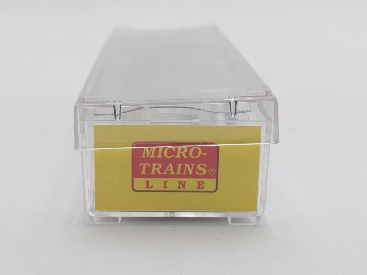 Micro-Trains 98002270 Z Conrail EMD F7B Diesl Locomotive #3869