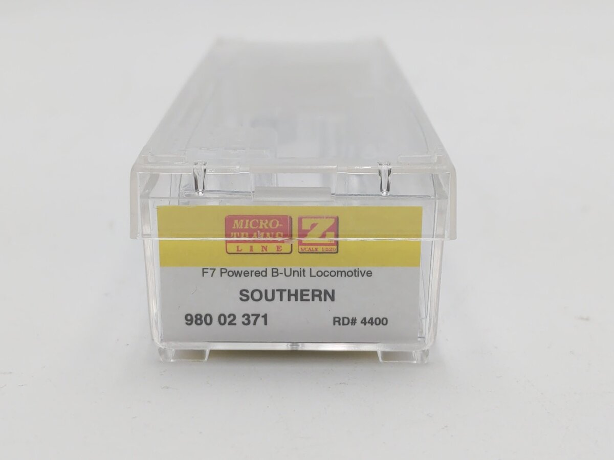 Micro-Trains 98002371 Z Southern Railway EMD F7B - Standard DC #4400
