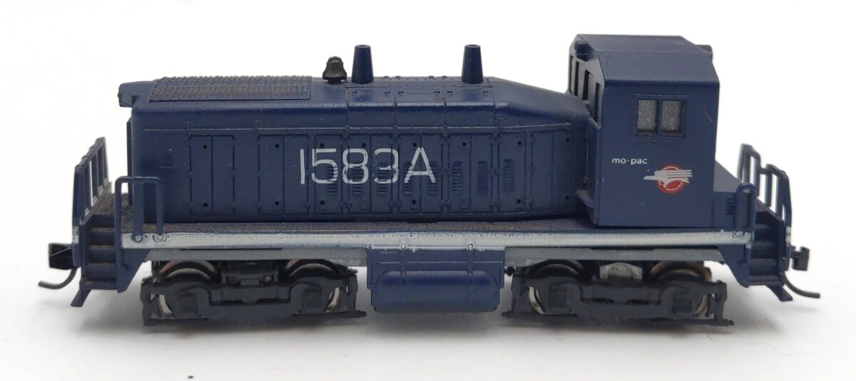Rivarossi 5001 N Mo-Pac Powered Diesel Locomotive #1589A w/DCC EX/Box