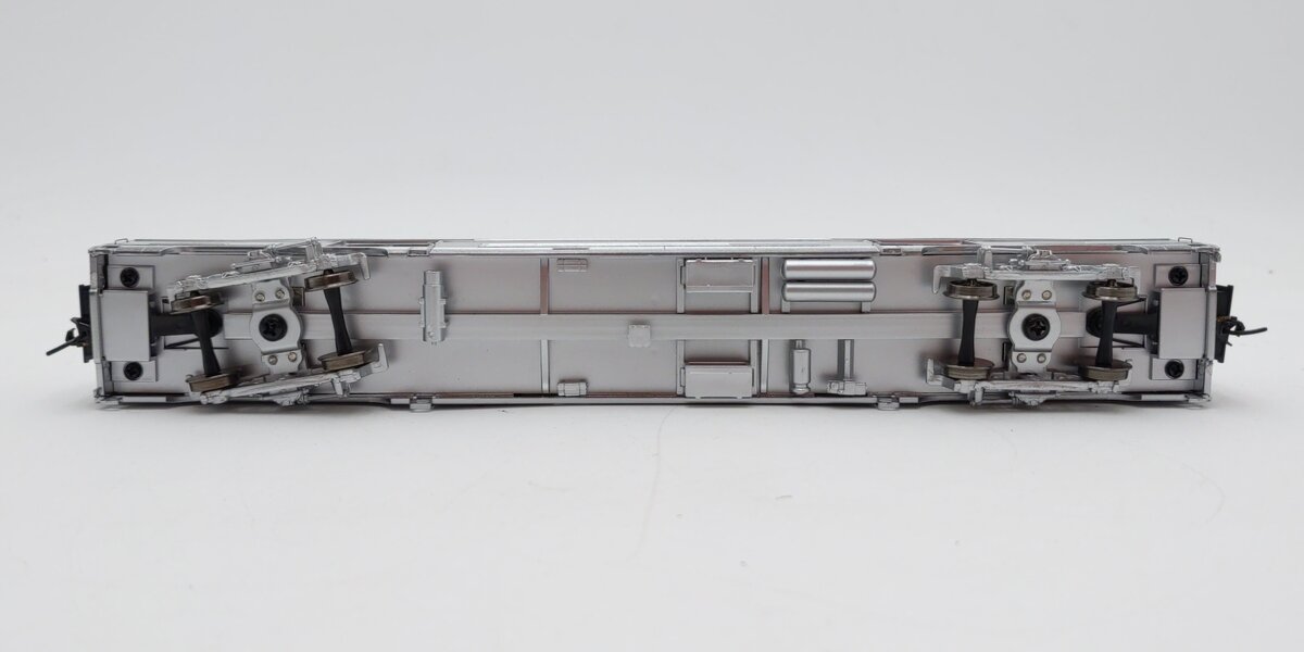 Walthers 920-9465 HO Santa Fe 1954 El Capt 73' Budd Baggage Car (Real Metal)