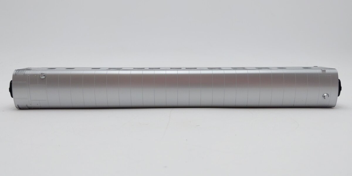 Walthers 932-9005 HO Santa Fe Super Chief P-S 4-4-2 Sleeper LN/Box