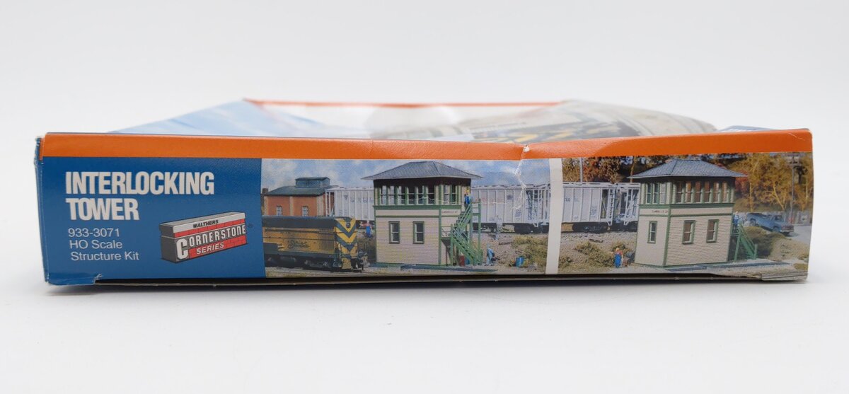 Walthers 933-3071 HO Interlocking Tower Building Kit – Trainz
