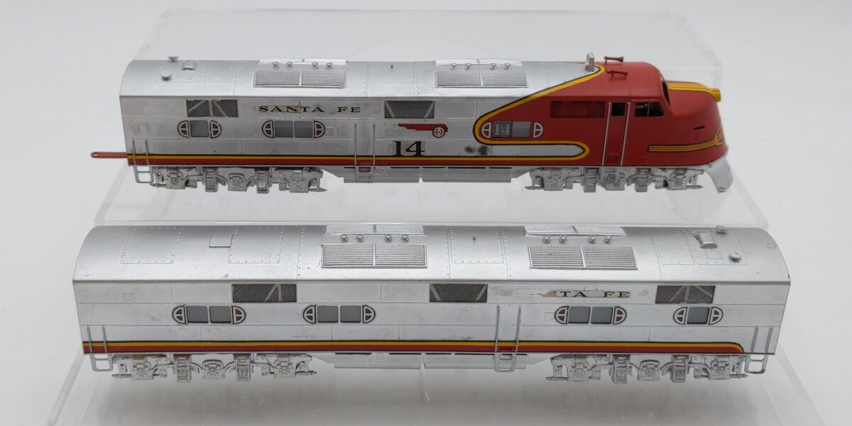 Hallmark Models HO Scale BRASS EMD E 3/6 Diesel Locomotive Set- Painted VG/Box