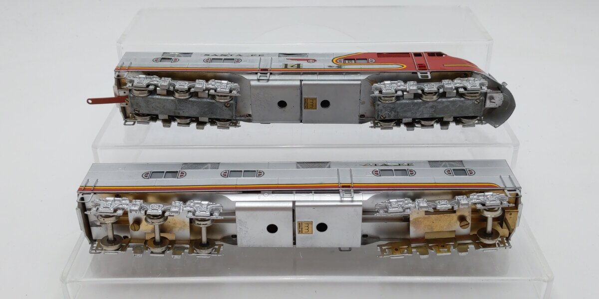 Hallmark Models HO Scale BRASS EMD E 3/6 Diesel Locomotive Set- Painted VG/Box