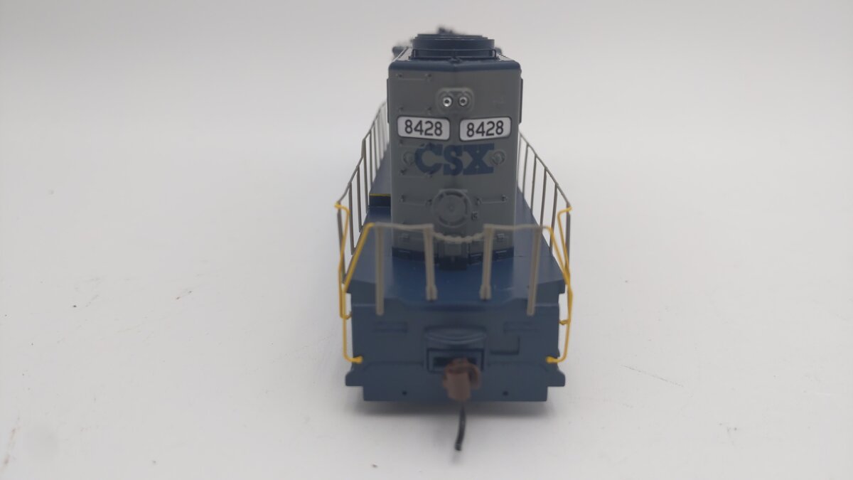 Athearn 89882 HO CSX/Operation Redblock RTR SD40 Diesel Locomotive #8428