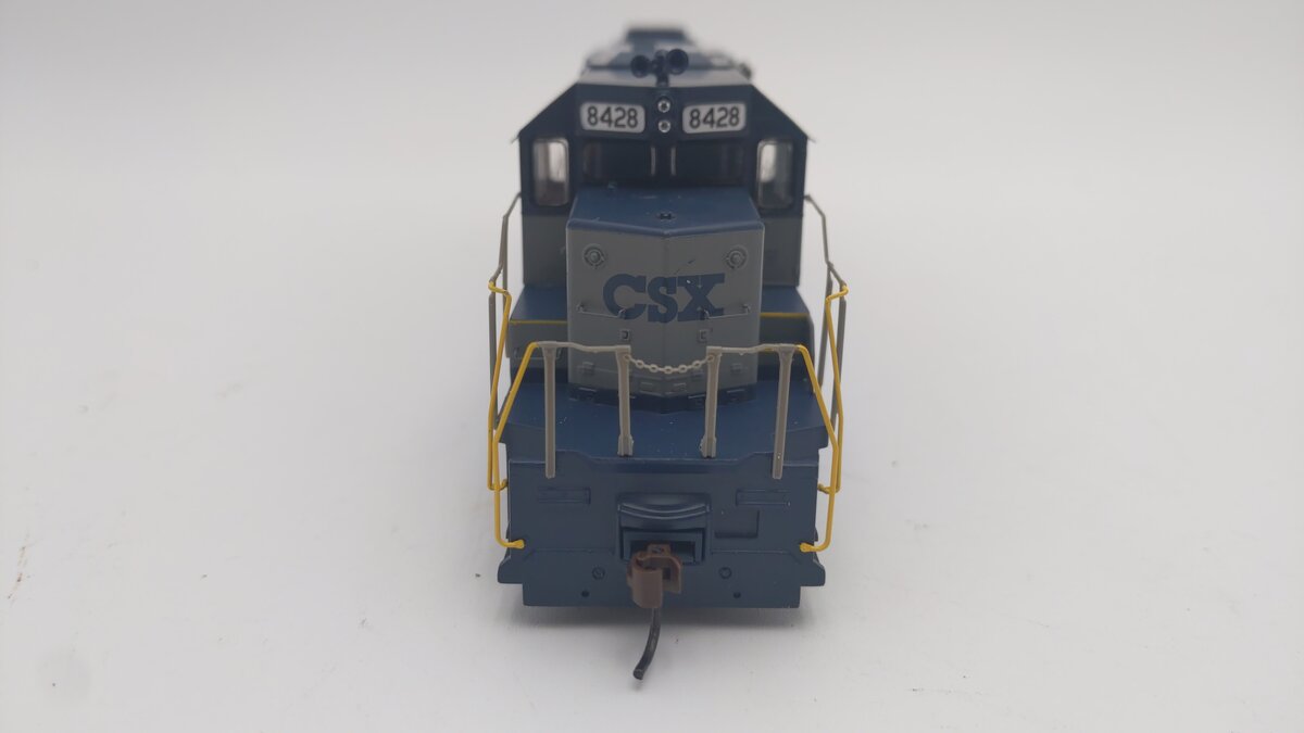 Athearn 89882 HO CSX/Operation Redblock RTR SD40 Diesel Locomotive #8428