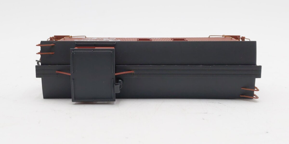 True Line Trains 301168 HO Scale Canadian Pacific Caboose #437010
