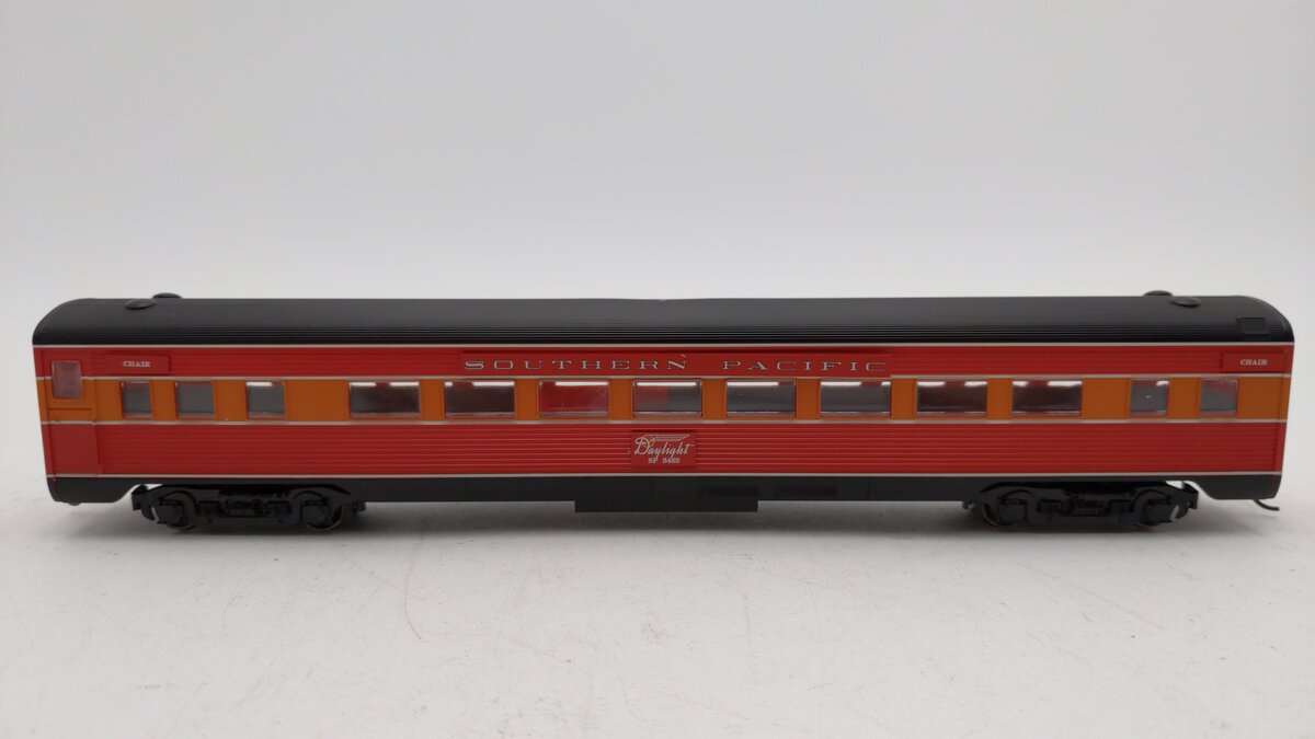 Roundhouse 88024 HO Scale Daylight Southern Pacific Streamline Coach Car #5455